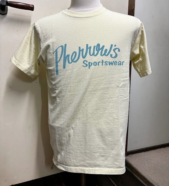 フェローズ Pherrow`s Sportswear ロゴ　プリントＴシャツ - TRAVIS