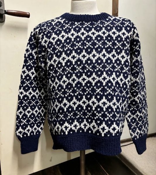 <img class='new_mark_img1' src='https://img.shop-pro.jp/img/new/icons15.gif' style='border:none;display:inline;margin:0px;padding:0px;width:auto;' />COLIMBO BLANCA Wool Sweater ڥ롼ϥɥ˥å 륻