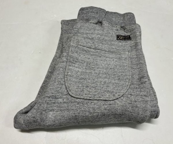 <img class='new_mark_img1' src='https://img.shop-pro.jp/img/new/icons15.gif' style='border:none;display:inline;margin:0px;padding:0px;width:auto;' />  H&J HEAVY WEIGHT  SWEAT PANTS PLAIN TYPE