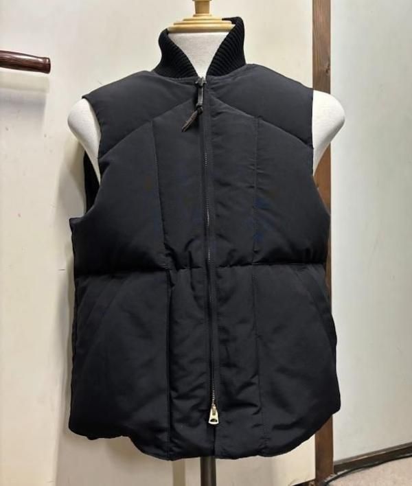 コリンボ　ダウンベスト ダウンベスト入荷！コリンボTEMPCO SIGNATURE DOWN VEST