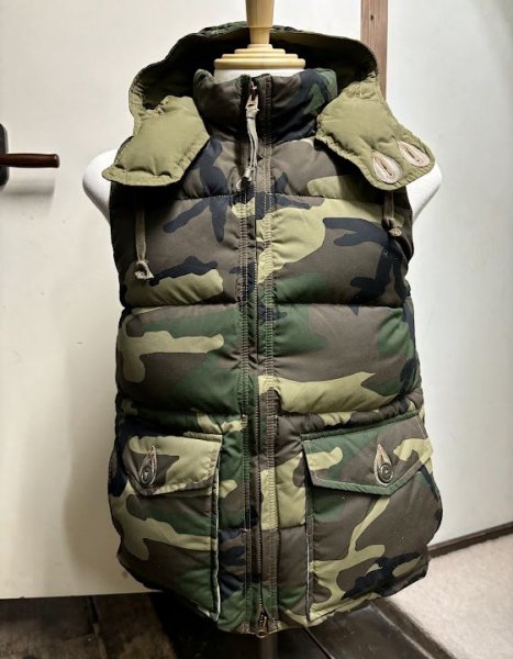 <img class='new_mark_img1' src='https://img.shop-pro.jp/img/new/icons34.gif' style='border:none;display:inline;margin:0px;padding:0px;width:auto;' />롡COLIMBO Climber's Down Vest