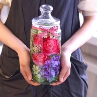 ホリフラワー お花の瓶詰め 名古屋の花屋ゴールデンチャイルドガーデン ホリフラワー お花の瓶詰め 名古屋の花屋ゴールデンチャイルドガーデン