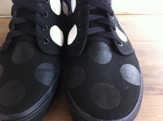 VANS CHUKKA BOOT。 ALL BLACK SUEDE (BLK＆WHT30MM DOTS)。14580円。 - A STORE