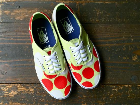 １足だけの試作品。VANS AUTHENTIC／LIME。＋RED＆WHITE DOTS。24.5cm