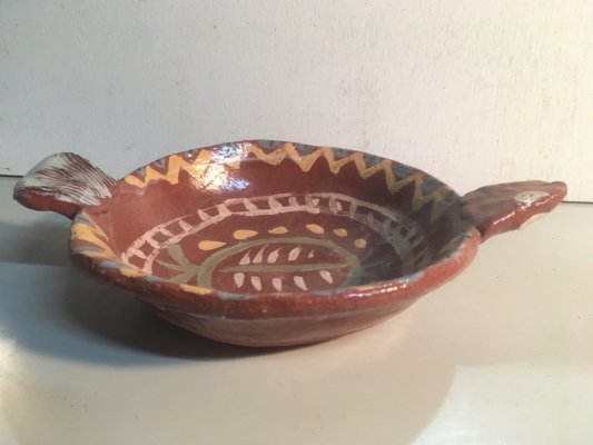 赤陶魚皿