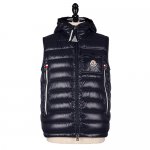 <img class='new_mark_img1' src='https://img.shop-pro.jp/img/new/icons1.gif' style='border:none;display:inline;margin:0px;padding:0px;width:auto;' />MONCLER<br>モンクレール<br>RAGOT GILET 05