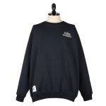 DESCENDANT<br>ディセンダント<br>UNDER THE CURRENT CREW NECK 05
