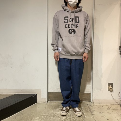 DESCENDANT ディセンダント CLASP DENIM TROUSERS