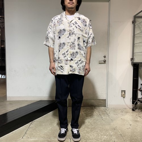 ALOHA SHIRT PARIS・「移動祝祭日」 BLACK, WHITE | unimac.az