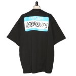 <img class='new_mark_img1' src='https://img.shop-pro.jp/img/new/icons1.gif' style='border:none;display:inline;margin:0px;padding:0px;width:auto;' />VETEMENTS<br>ȥ<br>MY NAME IS VETEMENTS T-SHIRT 12