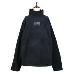 <img class='new_mark_img1' src='https://img.shop-pro.jp/img/new/icons1.gif' style='border:none;display:inline;margin:0px;padding:0px;width:auto;' />MM6 MAISON MARGIELA<br>エムエム6 メゾン マルジェラ<br>MM6 x SALOMON フリースプルオーバー 04