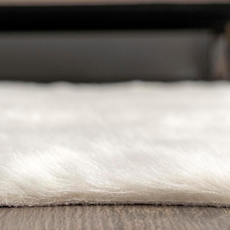 アニマル 牛柄ラグ | カウハイド(牛革)風 - ラグ 絨毯