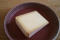 ジャージーミルクのセミハードチーズ(100g)