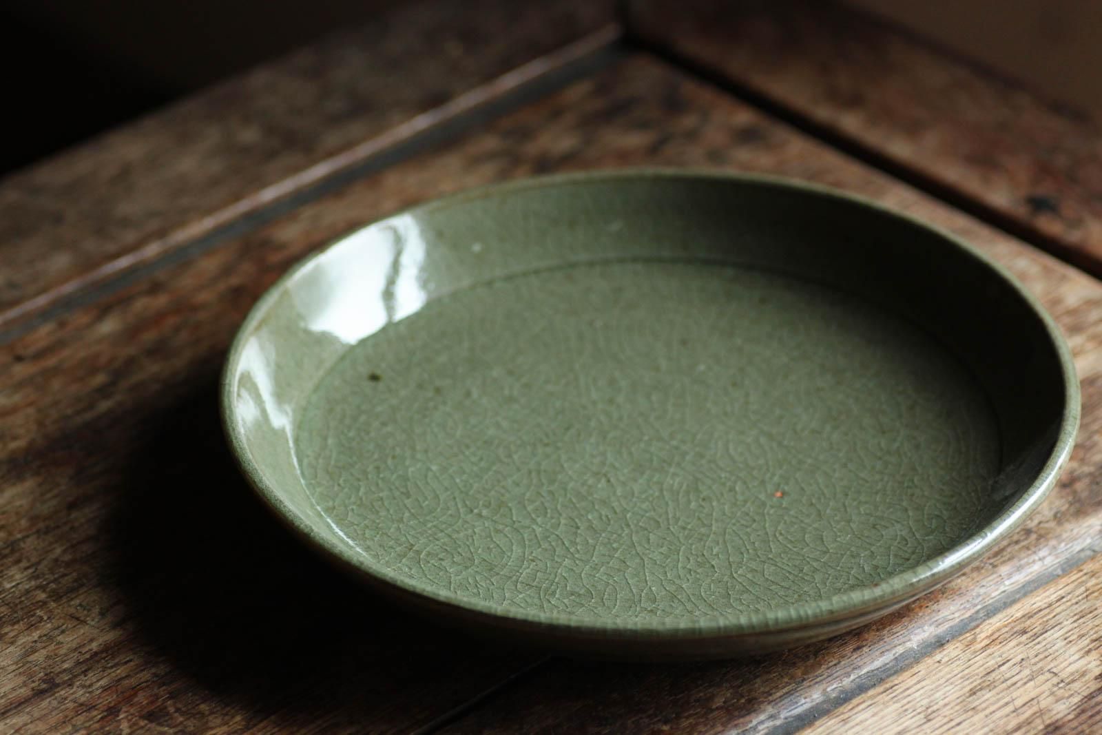 田谷直子 七寸台形皿/灰釉グリーン - manufact jam 楓 OnlineStore