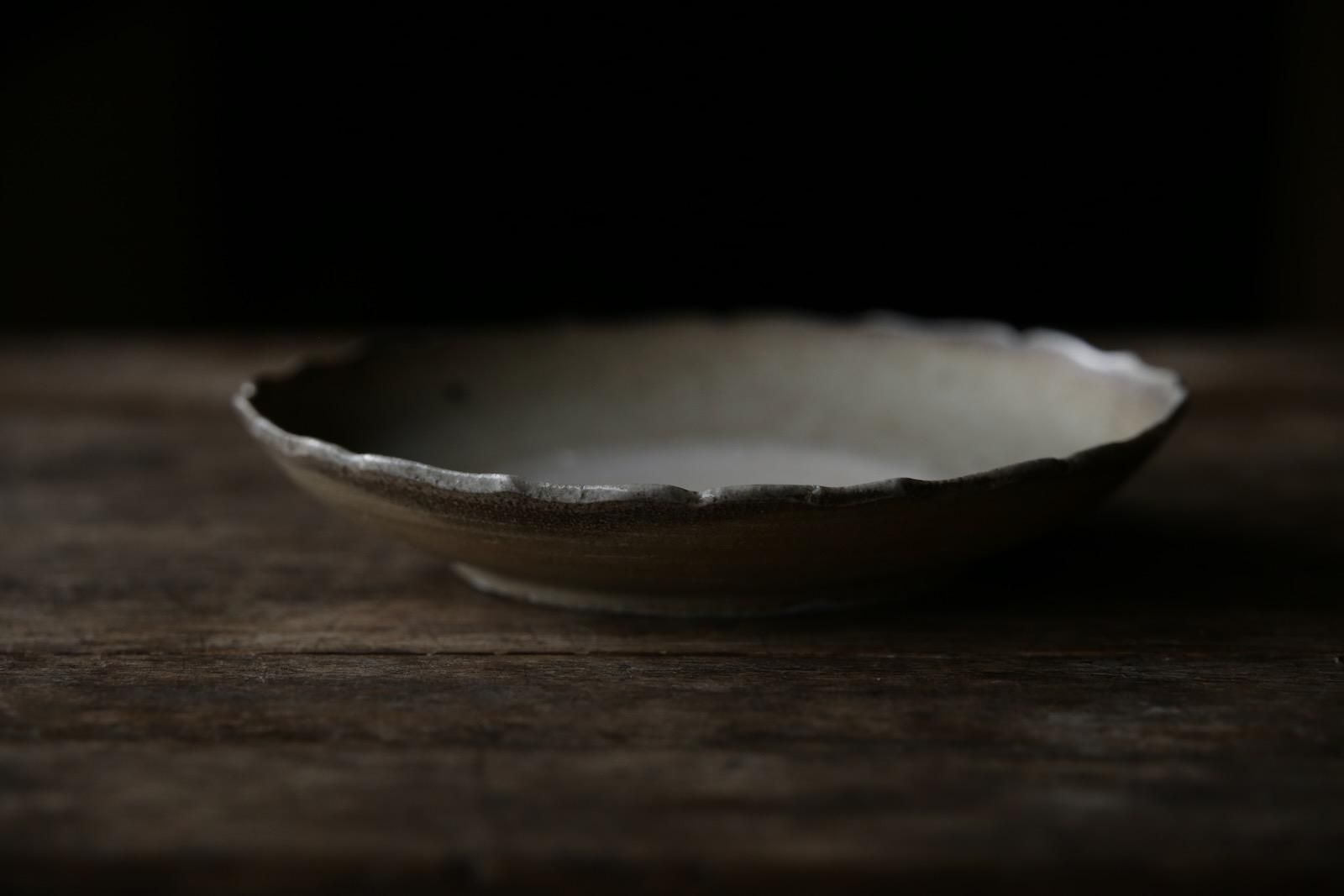 田村文宏 白瓷輪花皿/薪窯 - manufact jam 楓 OnlineStore うつわと