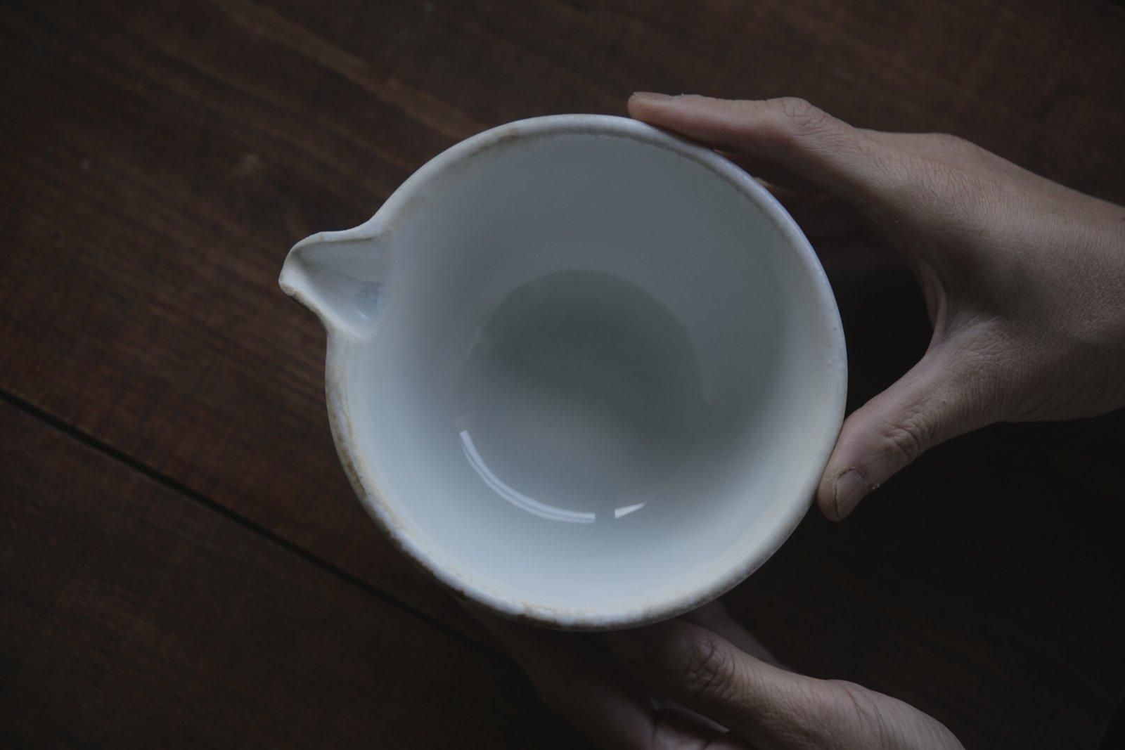 白磁平清水片口/結晶 - manufact jam 楓 OnlineStore うつわと生活用品