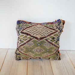 Old Kilim cushion 045
