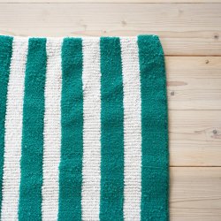 <img class='new_mark_img1' src='https://img.shop-pro.jp/img/new/icons20.gif' style='border:none;display:inline;margin:0px;padding:0px;width:auto;' />Cotton and Wool kitchen mat green 04