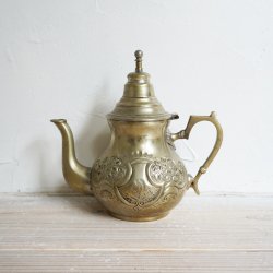 <img class='new_mark_img1' src='https://img.shop-pro.jp/img/new/icons20.gif' style='border:none;display:inline;margin:0px;padding:0px;width:auto;' />Vintage Morocco Teapot 04
