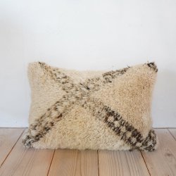 Old Beniouarain cushion 001