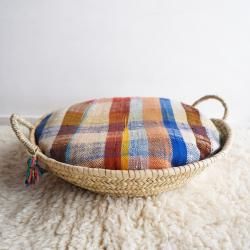 Cat bed 001