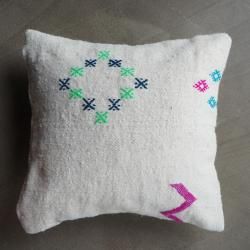 Hanbel cushion 008