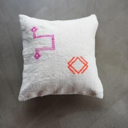 Hanbel cushion 014