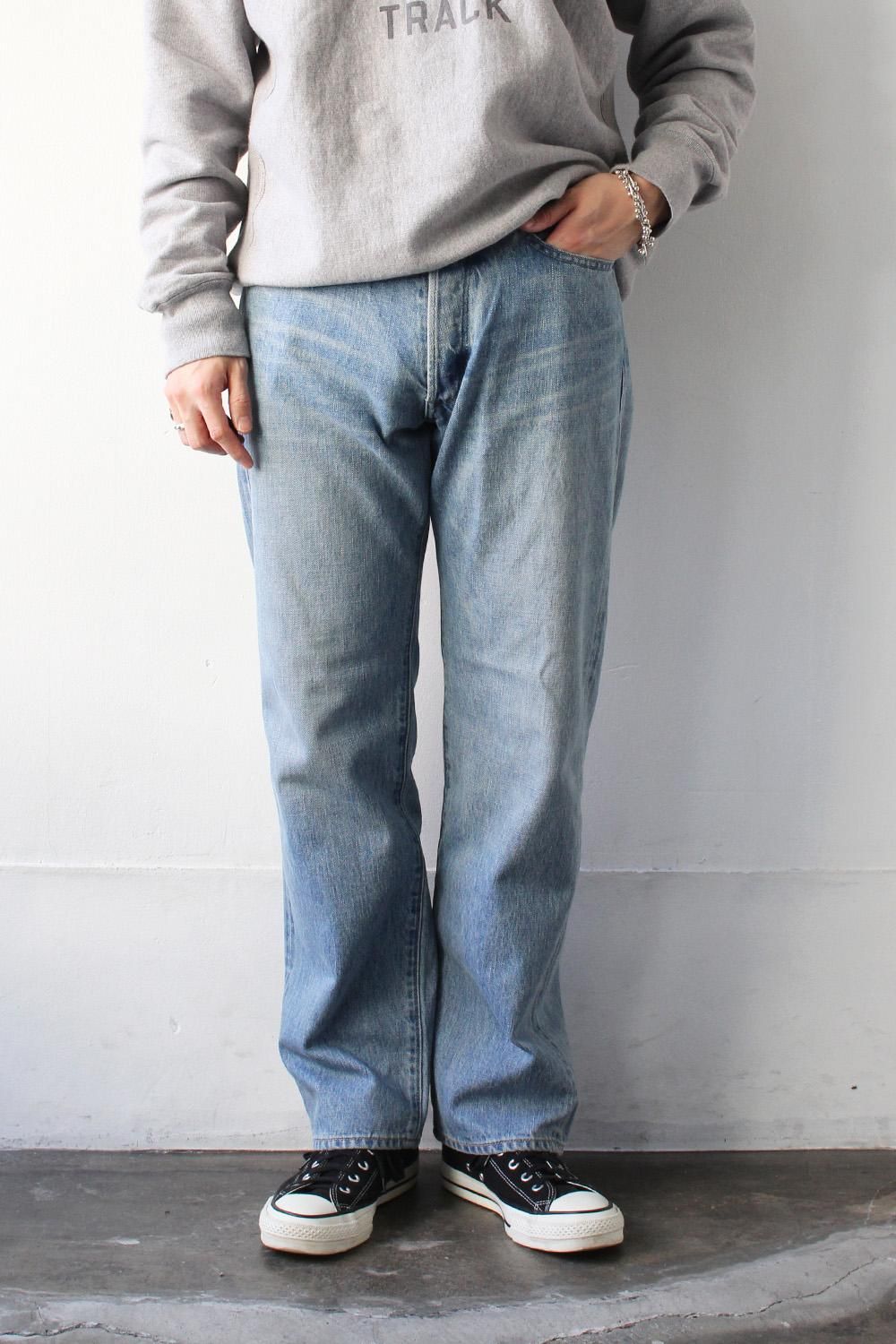 5 Pocket Jeans -FADE BLUE- - Bricklayer *A vontade
