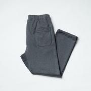 <img class='new_mark_img1' src='https://img.shop-pro.jp/img/new/icons8.gif' style='border:none;display:inline;margin:0px;padding:0px;width:auto;' />Sweat Trousers