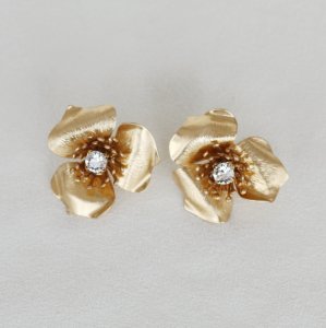 Vintage Rose earring　※販売期間4/9(sun)21:00&#12316;24:00