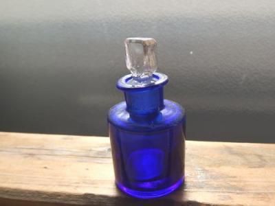 イギリス アンティーク ガラスボトル① 瓶 ポイズンボトル POISON イギリス アンティーク ガラスボトル① 瓶 ポイズンボトル