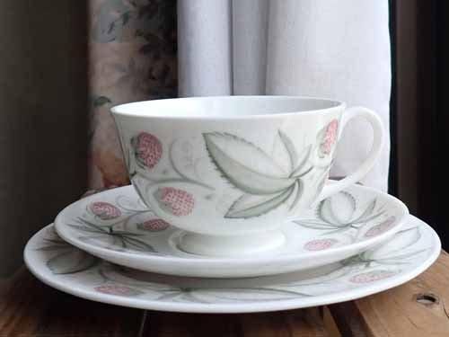 スージークーパー ワイルドストロベリー トリオ スージークーパーのワイルドストロベリー- 英国カントリー雑貨