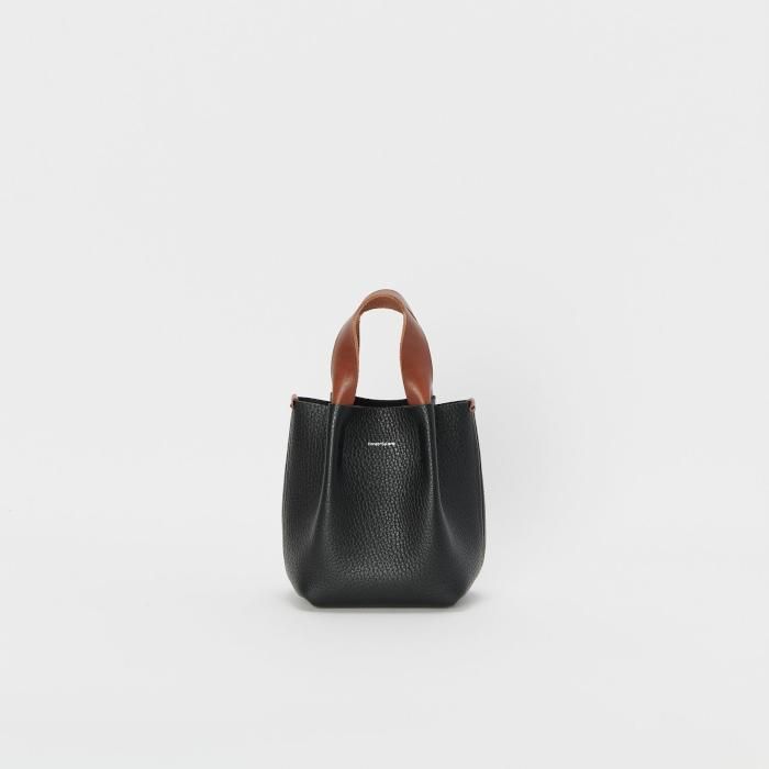 Hender Scheme Piano Bag Smallダークブラウンです