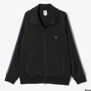 <img class='new_mark_img1' src='https://img.shop-pro.jp/img/new/icons50.gif' style='border:none;display:inline;margin:0px;padding:0px;width:auto;' />South2 West8 ġȥ Trainer Jacket - Poly Smooth NS812