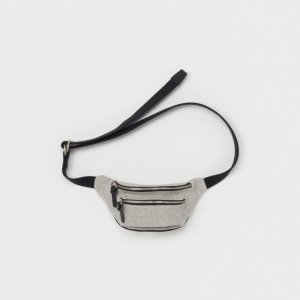 <img class='new_mark_img1' src='https://img.shop-pro.jp/img/new/icons1.gif' style='border:none;display:inline;margin:0px;padding:0px;width:auto;' />Hender Scheme  mini waist pouch ur-rb-mwp