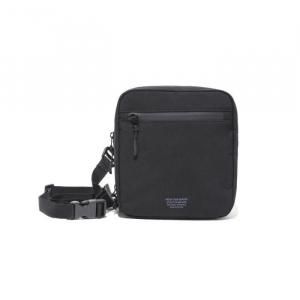 <img class='new_mark_img1' src='https://img.shop-pro.jp/img/new/icons1.gif' style='border:none;display:inline;margin:0px;padding:0px;width:auto;' />1122()䳫 FreshService եå奵ӥ UTILITY SLING BAG FSP253-90069