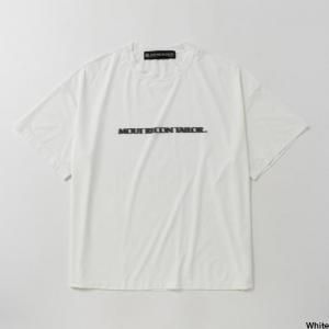 <img class='new_mark_img1' src='https://img.shop-pro.jp/img/new/icons1.gif' style='border:none;display:inline;margin:0px;padding:0px;width:auto;' />2026SS 先行予約 3月お届け予定  MOUT RECON TAILOR マウトリーコンテイラー MOUT BLUR LOGO T- SHIRTS MT1909