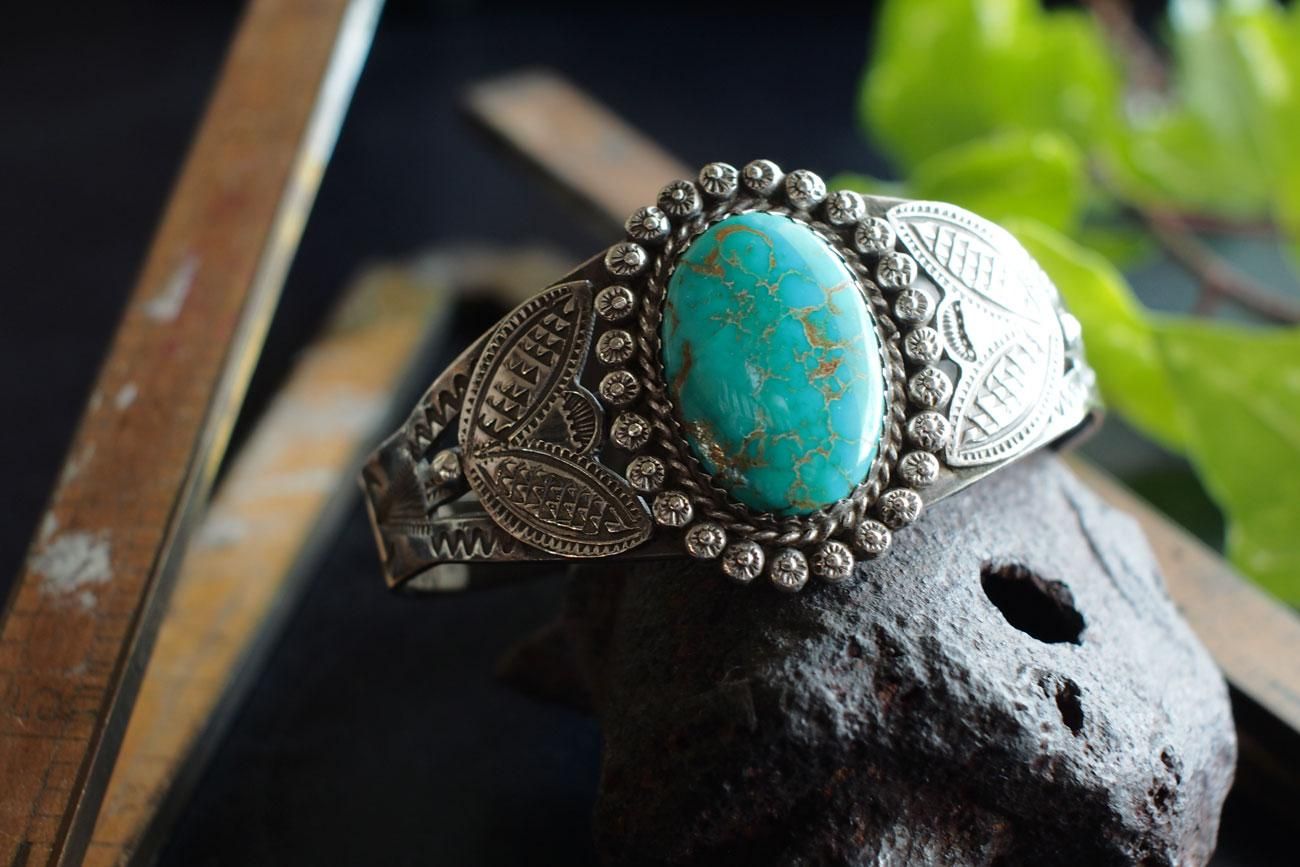 WALL -CRAFT & ANTIQUE- アンティーク / インディアンジュエリー / Antique Wire Work Turquoise  Bracelet (VIJ_23)