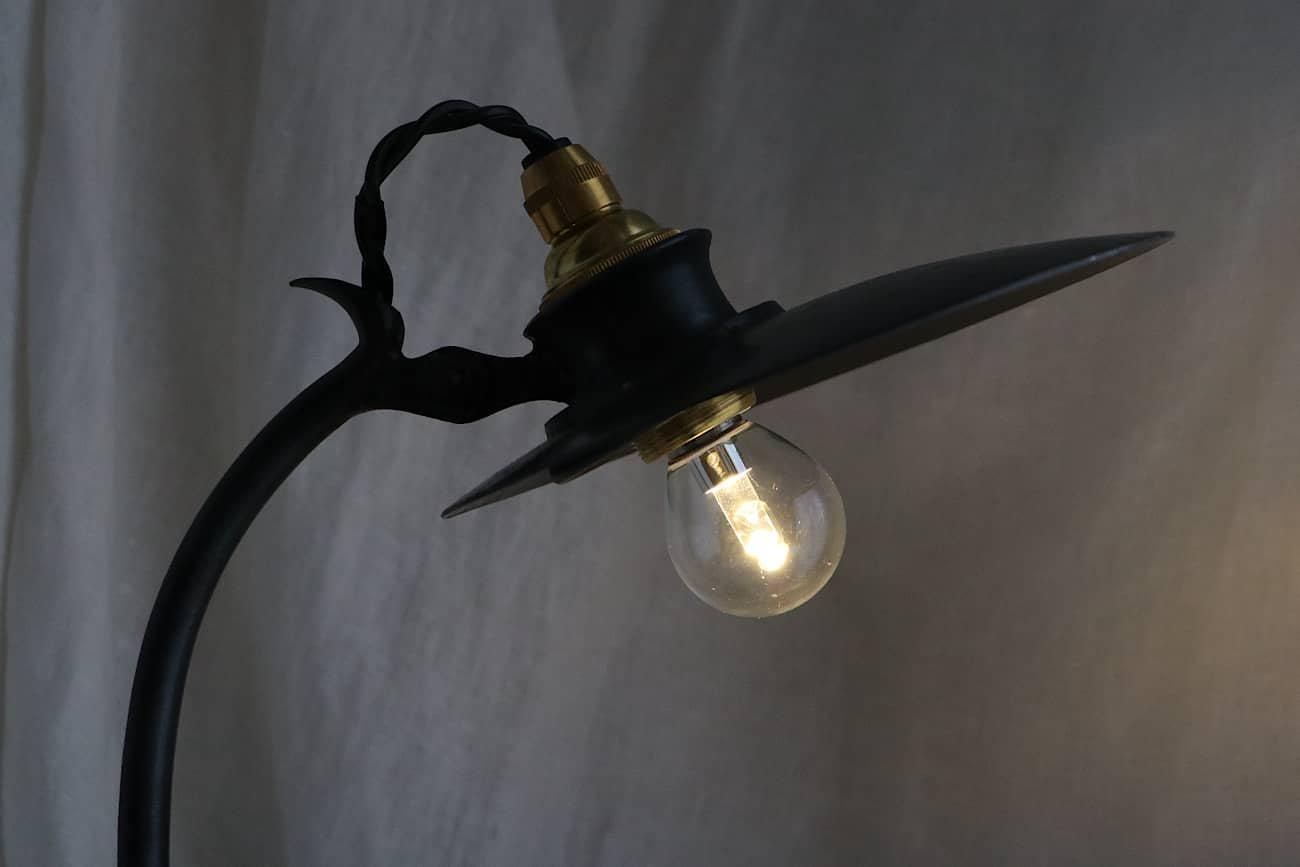 羽生直記 デスクライト (S) E17 (HN_307) | デスクライト - WALL