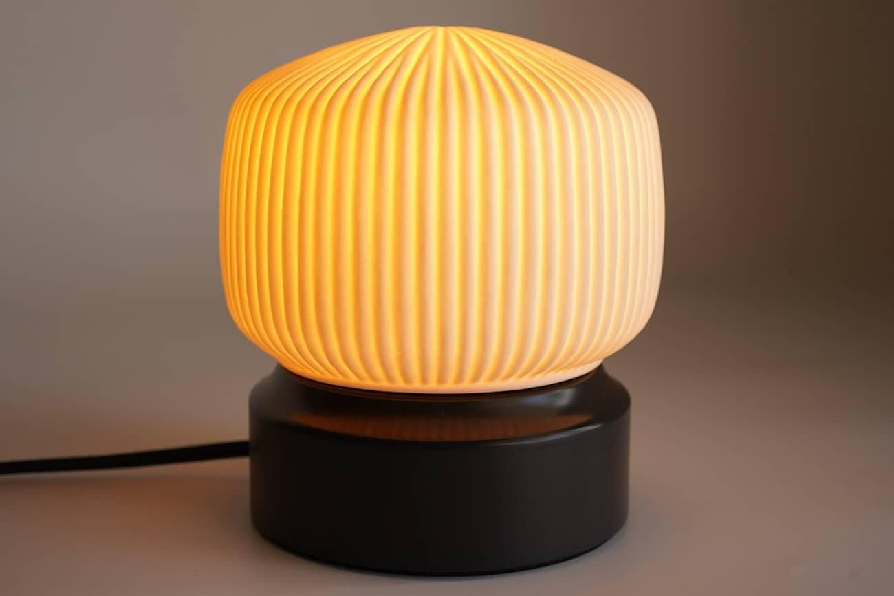 飛松灯器 / Cylinder S / fin / Table Lamp - WALL -CRAFT