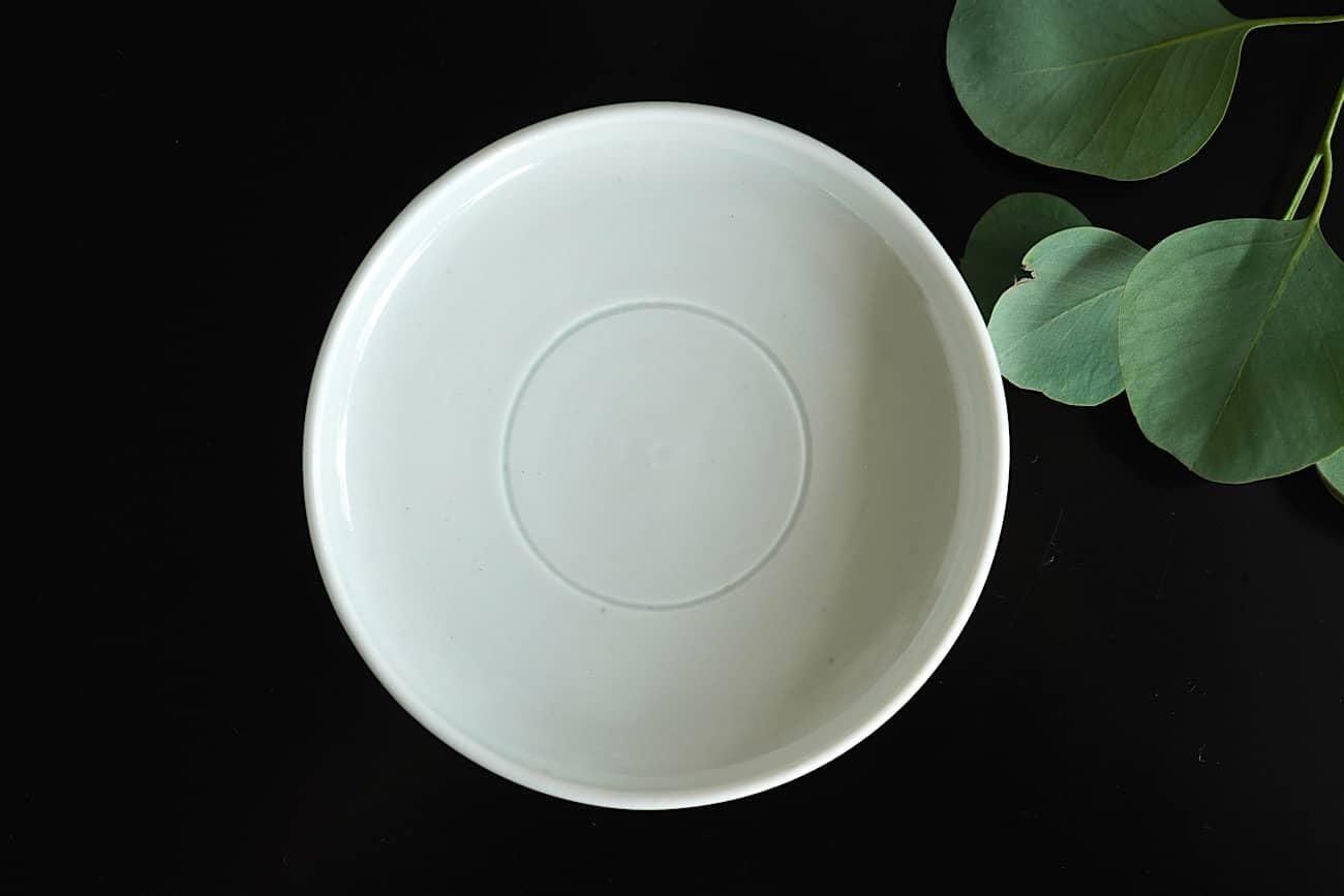 白磁大皿 BASIC ホワイト リム玉26cm皿 - すべての商品 - 食器 HatsuZan
