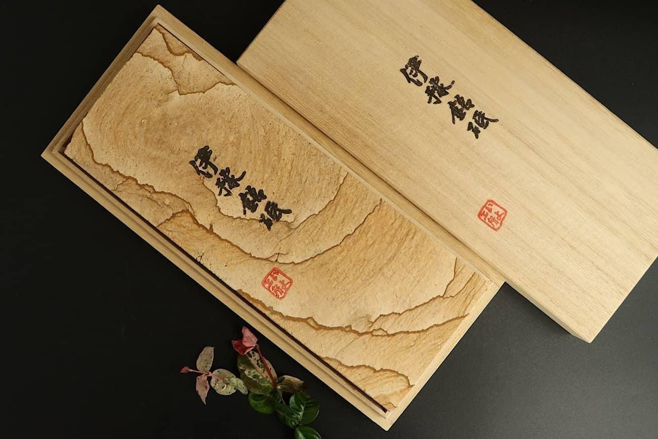 WALL -CRAFT & ANTIQUE-