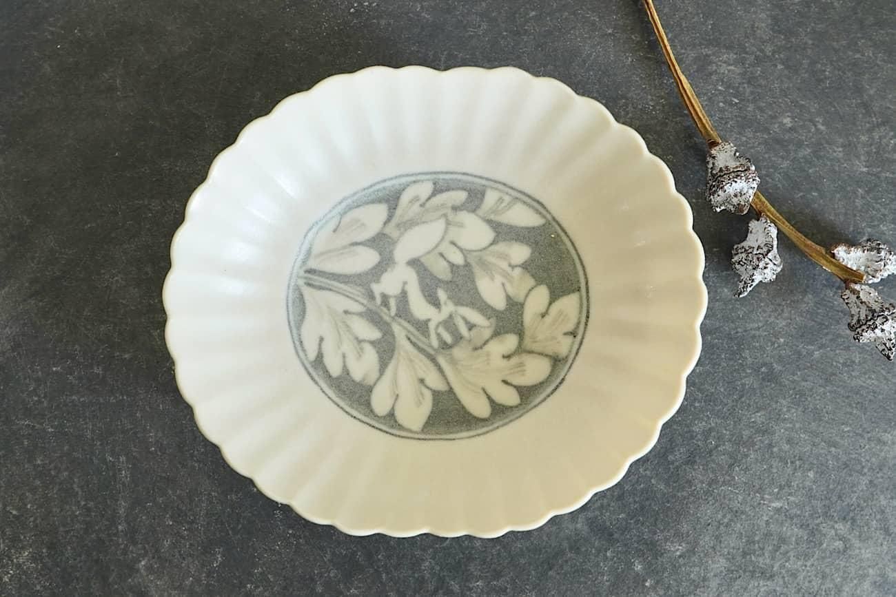 藤崎千尋 野あそび獣紋皿 | 磁器製 - WALL -CRAFT & ANTIQUE-