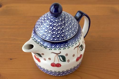 ☆2点セット☆ツェラミカ☆ハンドメイド☆食器☆小皿☆サクランボ VENA社☆ツェラミカ☆2点セット☆ハンドメイド☆食器☆小皿