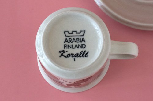 ARABIA Koralli アラビア コラーリ コーヒーカップ＆ソーサー（Vintage） - ポーランド陶器・食器専門店ツェラミカ