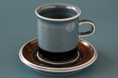 ARABIA Meri アラビア メリ コーヒーカップ＆ソーサー（Vintage）※コーヒーカップh:7.7cm -  ポーランド陶器・食器専門店ツェラミカ