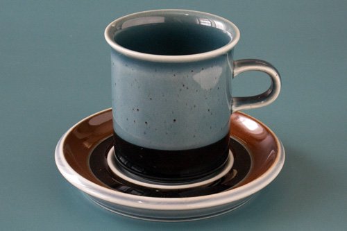 ARABIA Meri アラビア メリ コーヒーカップ＆ソーサー（Vintage）※コーヒーカップh:7.7cm -  ポーランド陶器・食器専門店ツェラミカ