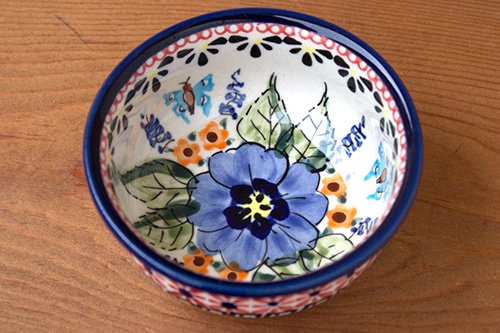 ボレス」ボウル 小 柄あり【花と蝶 ブルー系】 - ポーランド陶器・食器 
