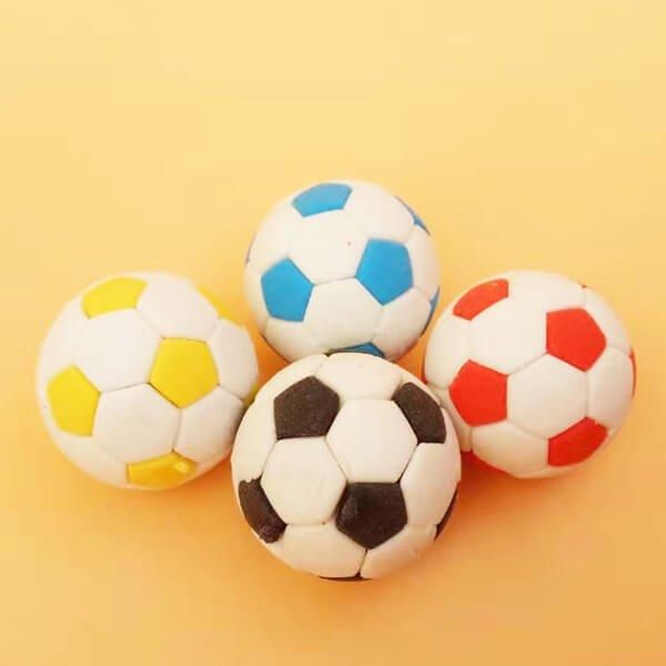 サッカーグッズ 雑貨 可愛いサッカーボール型消しゴム サッカーグッズ 雑貨 可愛いサッカーボール型消しゴム