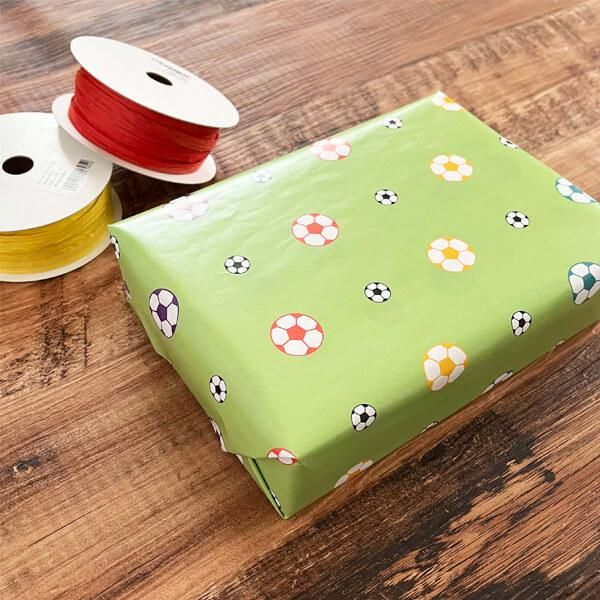 サッカーグッズ 雑貨 可愛いオリジナルラッピング包装紙 サッカーボール柄 10枚セット サッカーグッズ 雑貨 可愛いオリジナルラッピング包装紙 サッカーボール柄 10枚セット